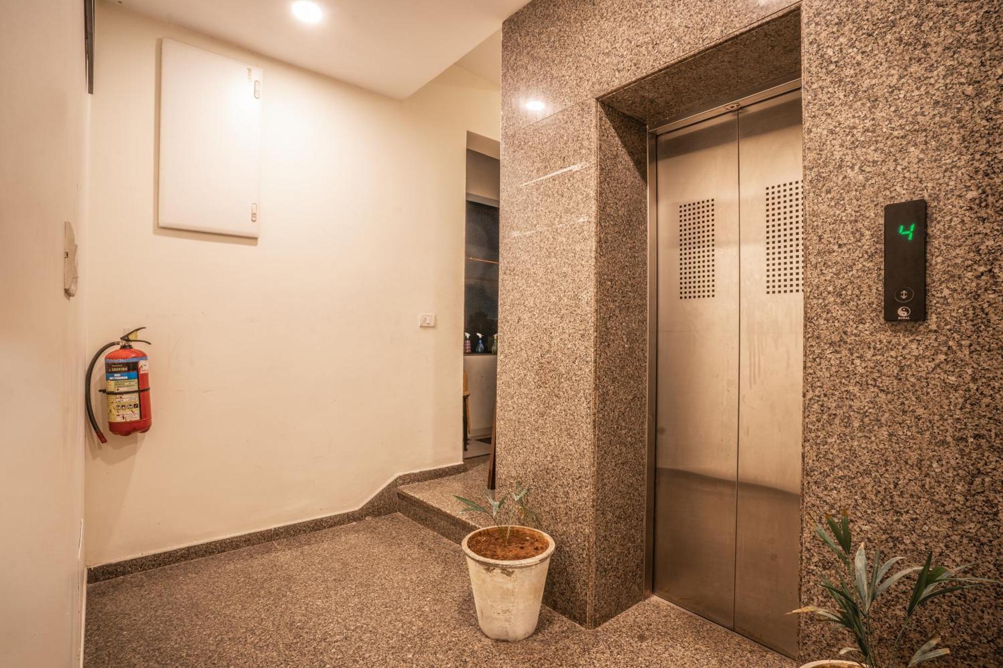 Hotel Naman ウダイプル エクステリア 写真