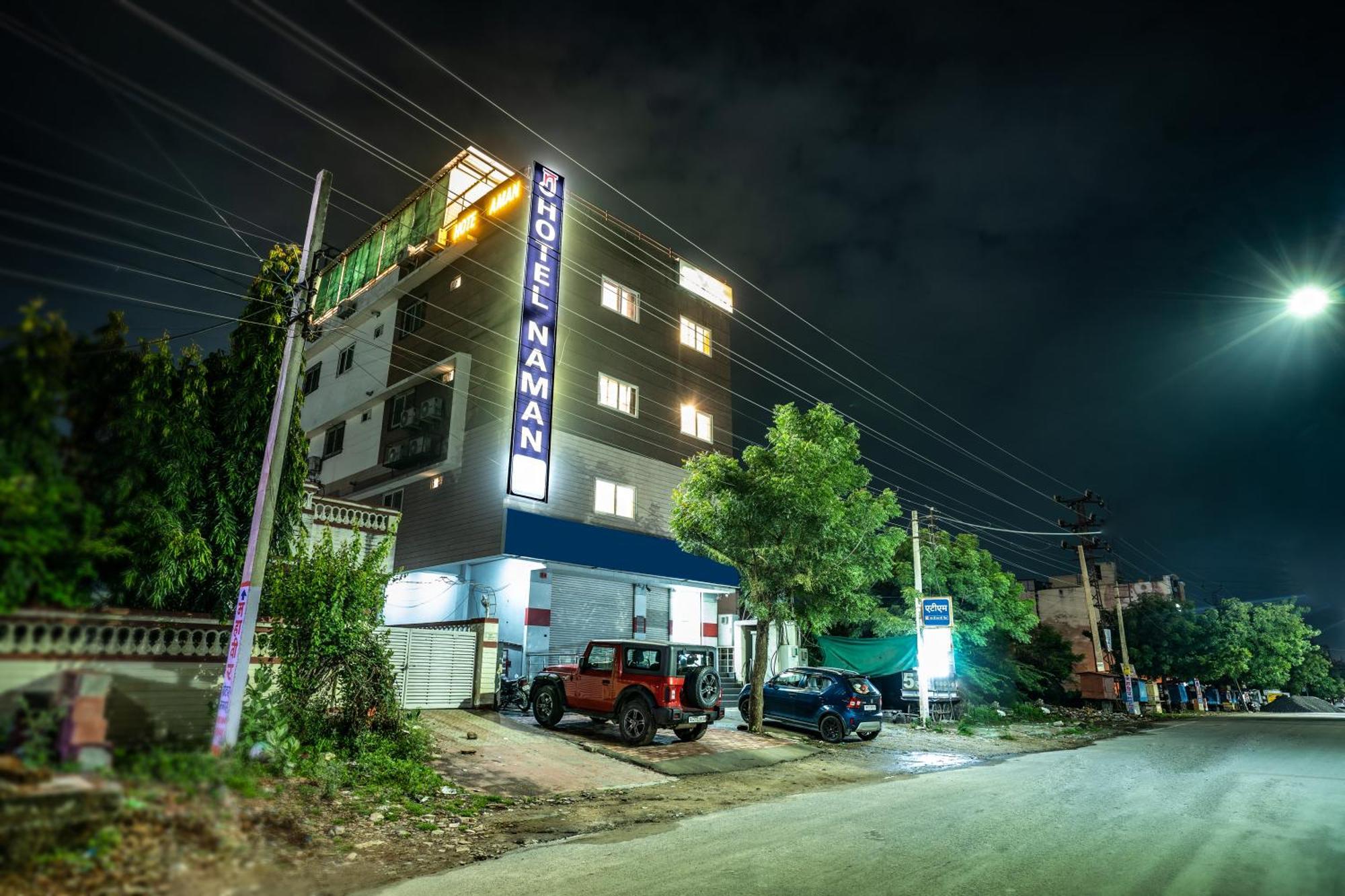 Hotel Naman ウダイプル エクステリア 写真